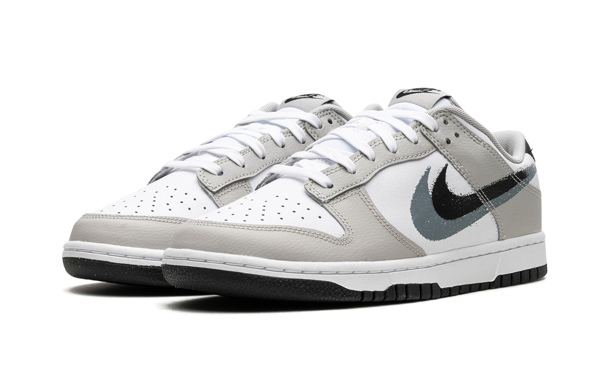 Dunk Low 'Spray Paint Swoosh' Reps 