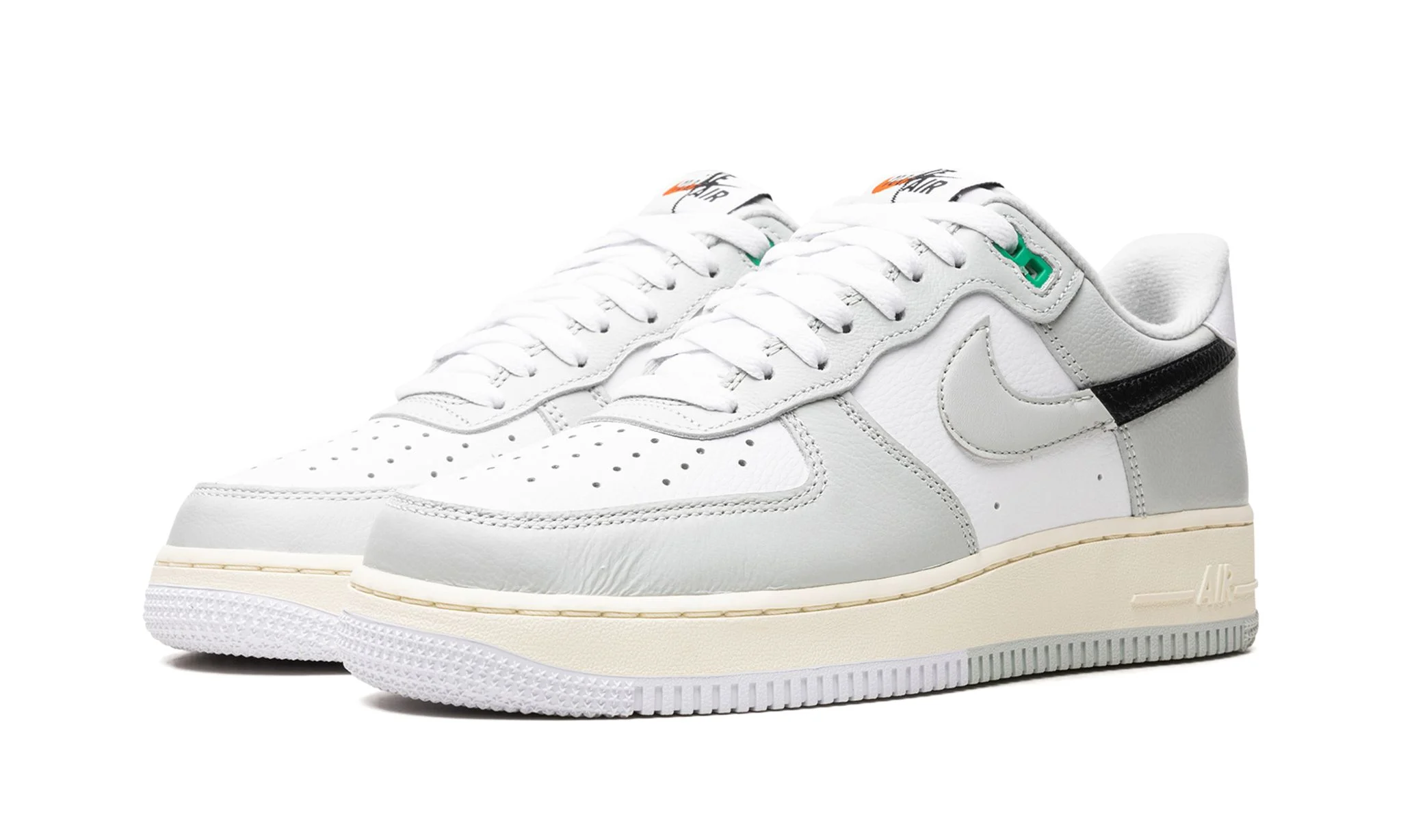 Air Force 1 Low '07 LV8 'Split Light Silver' Reps 
