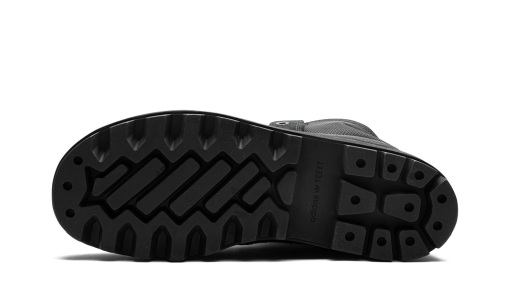 Yeezy 950 Boot 'Pirate Black' Reps 