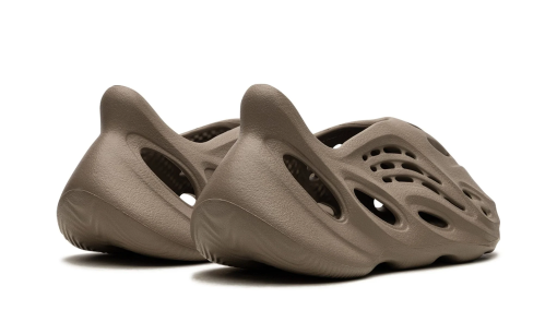 Yeezy Foam Runner 'Stone Taupe' Reps 